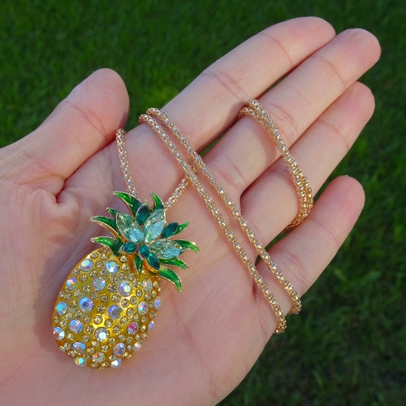 Iridescent Jewel Golden Pineapple Pin Summer Fruit Statement Necklace / Brooch - Picture 3 of 8